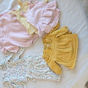 Lot Of Twin Girl Matching Clothes Bundle, 0-3 & 3-6 Mos